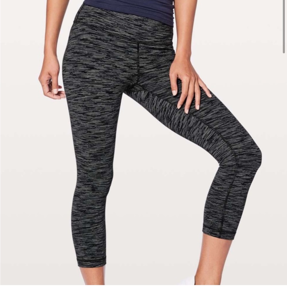 Lululemon leggings size 8